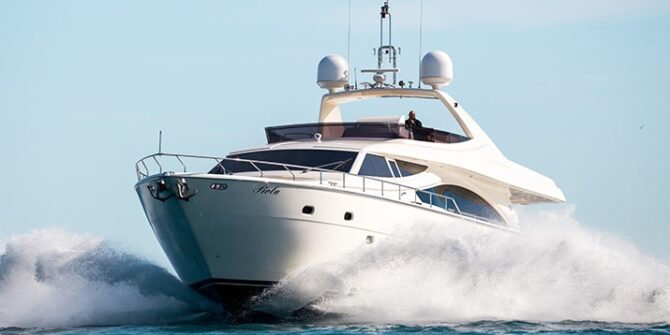 The Ultimate Guide to Boat Chartering - Featured image