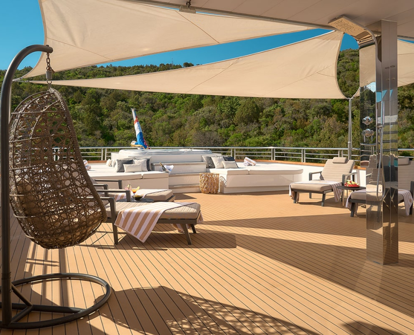 CRISTAL Sun deck