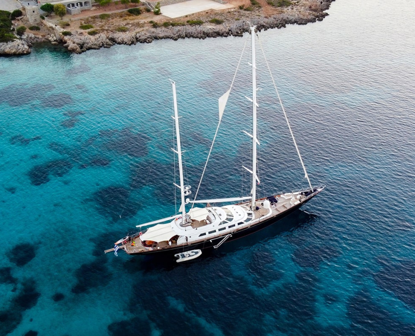 TAMARITA Anchored